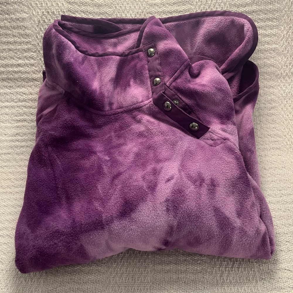 I’m selling a purple and white tie dye pull over sweatshirt.